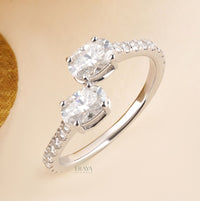 Toi et Moi Ring – Oval Lab Diamond Pave Band - Ring