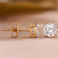 Classic Round Studs with Lab-Grown Diamond -