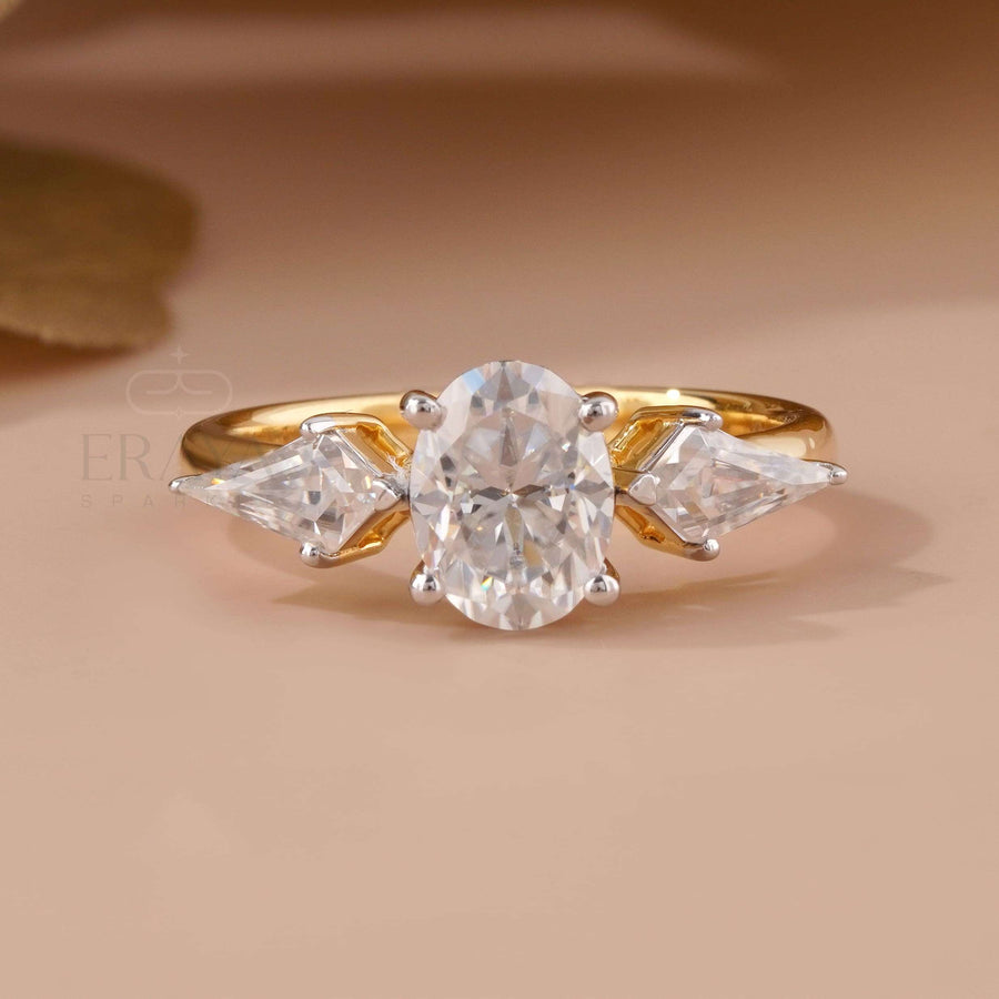 White Gold Engagement Ring Oval – Kite Diamond Design - Ring
