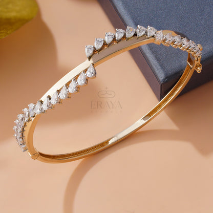 Pear Cut Gold Bracelet with Diamond Bracelate - erayasparkle