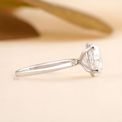 Oval Engagement Rings – 1.29 CT Lab Diamond - Ring