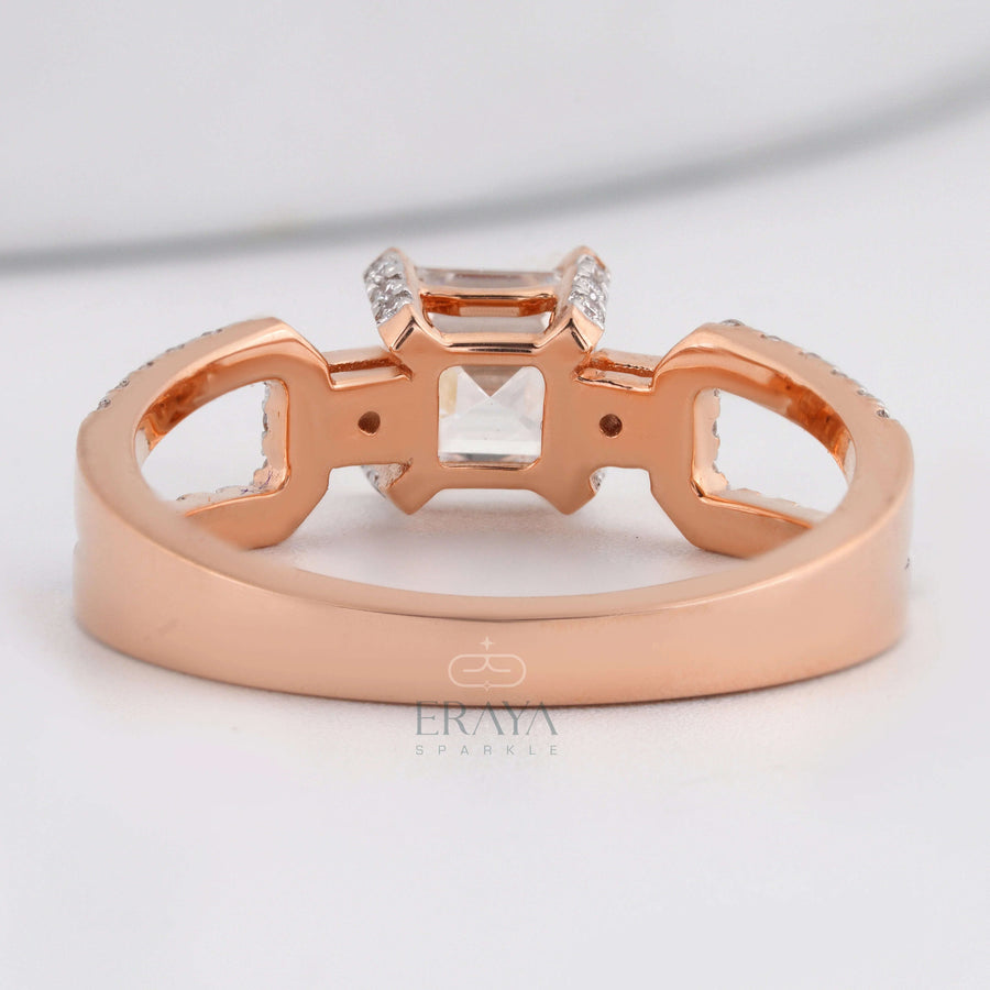 Square emerald cut diamond Ring - Ring