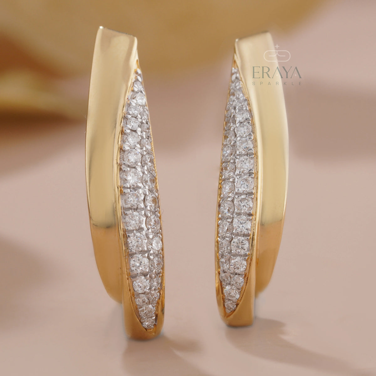 Modern Curved Earrings with Lab Diamond