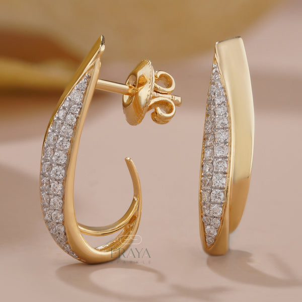 Modern Curved Earrings with Lab Diamond - 