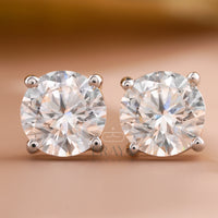 Classic Round Studs with Lab-Grown Diamond - 