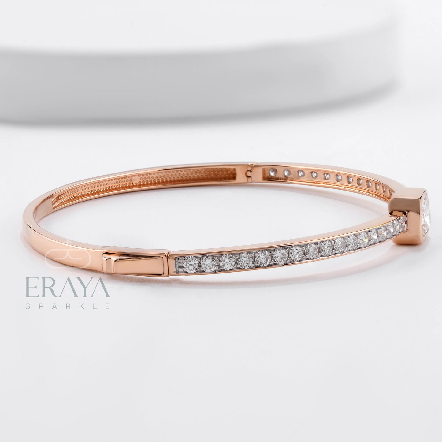 Emerald Cut Bracelet with Ethical diamond - erayasparkle