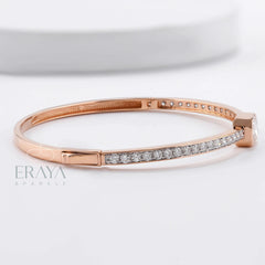 Emerald Cut Bracelet with Ethical diamond -