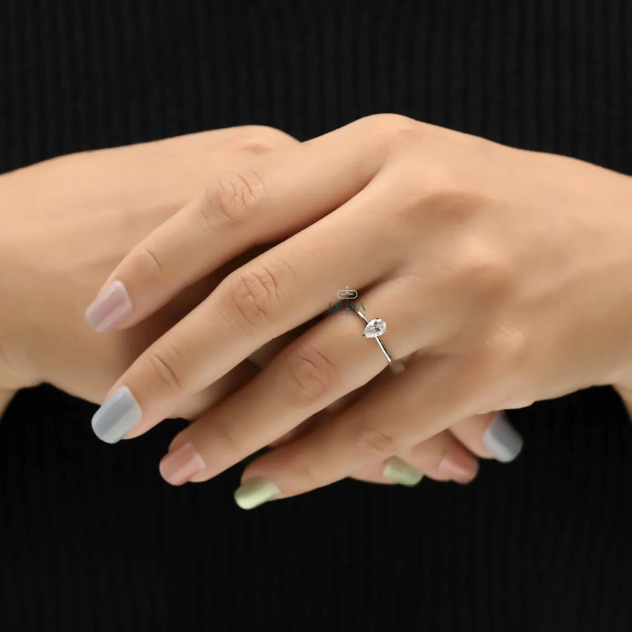 Teardrop Diamond Ring | Pear Solitaire