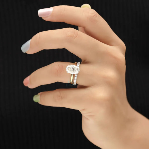 Oval Engagement Ring with Lab Diamond