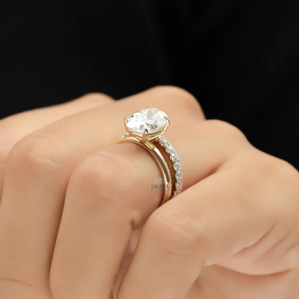 Oval Engagement Ring with Lab Diamond