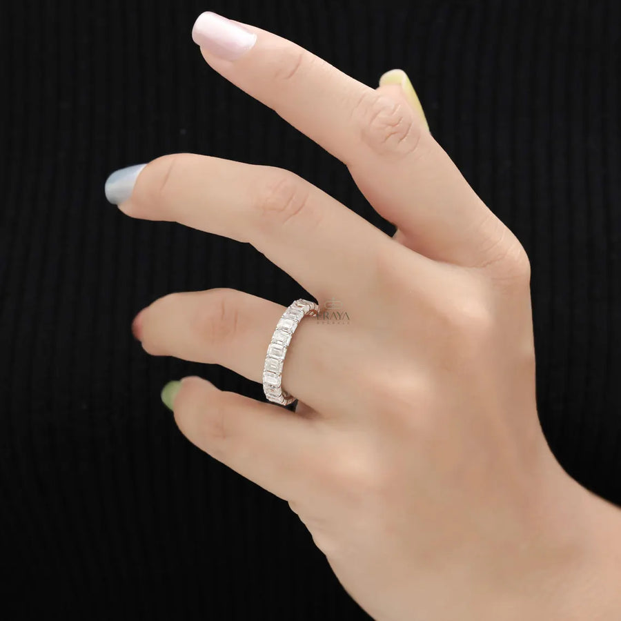 Emerald Diamond Ring – 4.80 CT Wedding Band