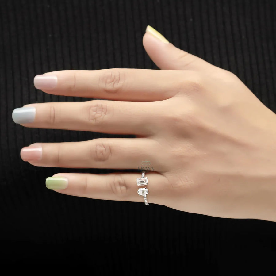 Toi et Moi Engagement Ring with Lab Diamonds