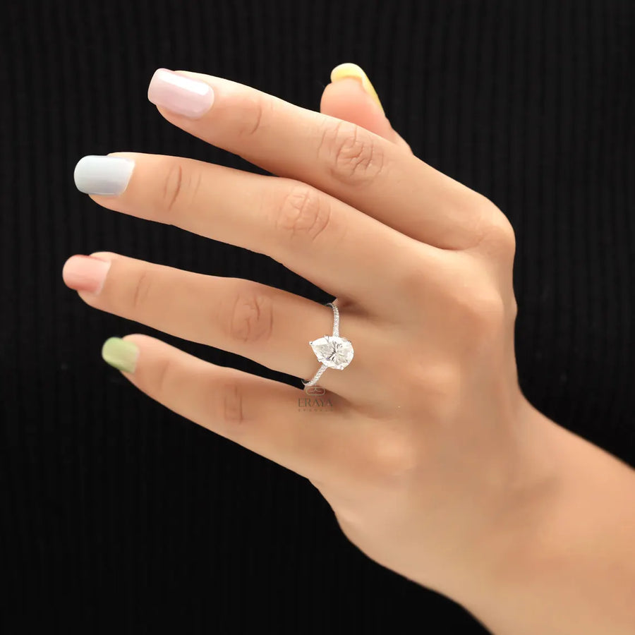 Pear Cut Engagement Ring with Lab Grown Diamond