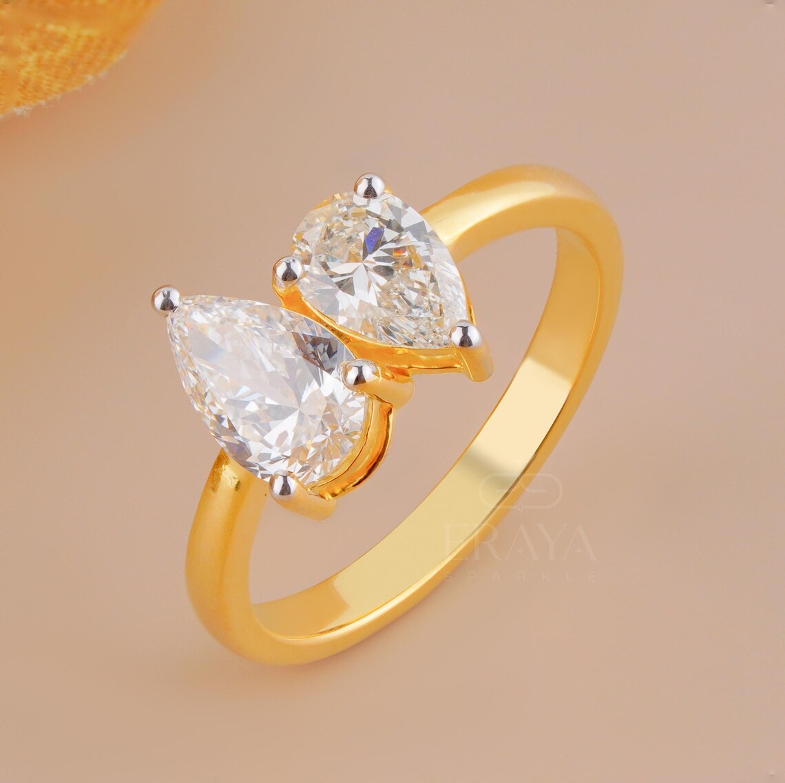 Drop Shape Diamond Ring | Toi et Moi Pear Cut