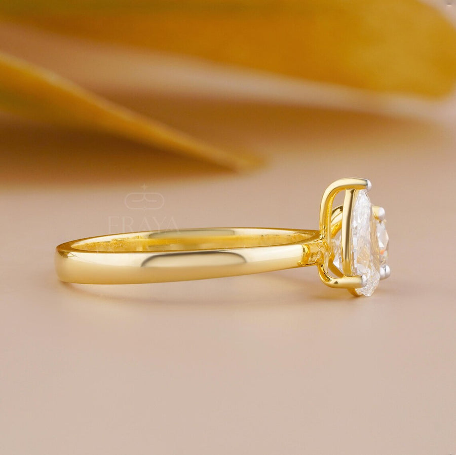 Toi et Moi Pear and Round Diamond Ring