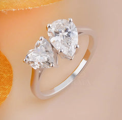 Toi et Moi Ring with Heart & Pear Lab Diamond