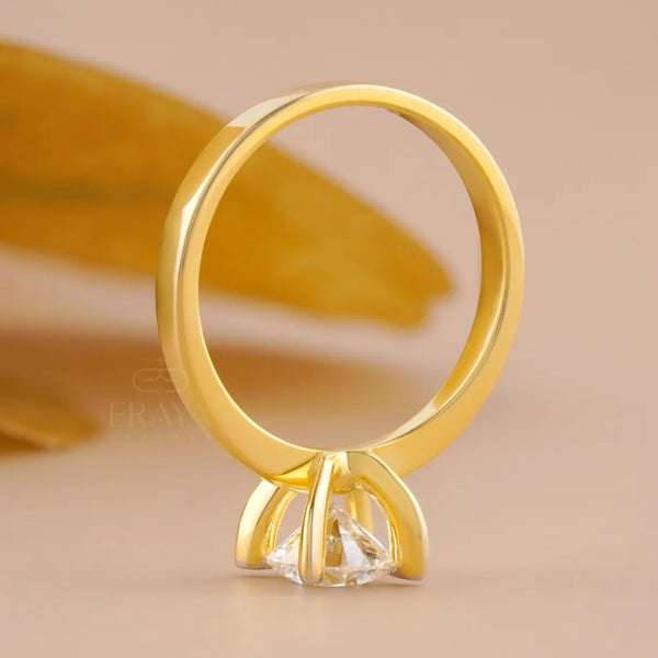 Round Solitaire Ring – 1.06 CT Lab Diamond