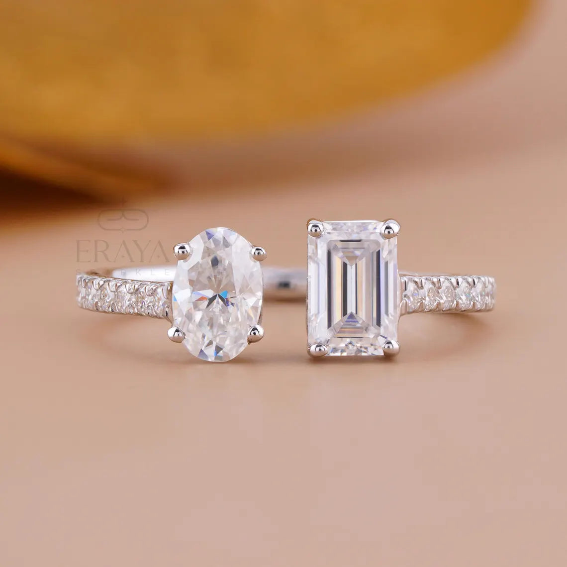 Toi et Moi Engagement Ring with Lab Diamonds