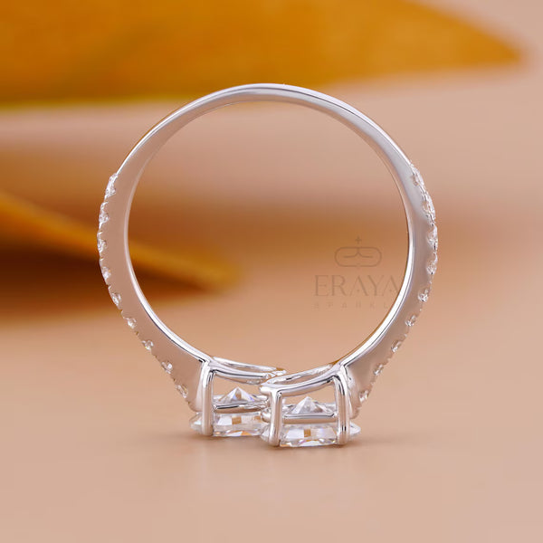 Toi et Moi Ring – Oval Lab Diamond Pave Band
