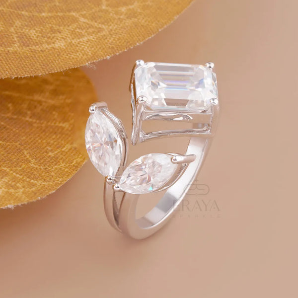 Three Stone Lab Diamond Ring | Emerald Open Band