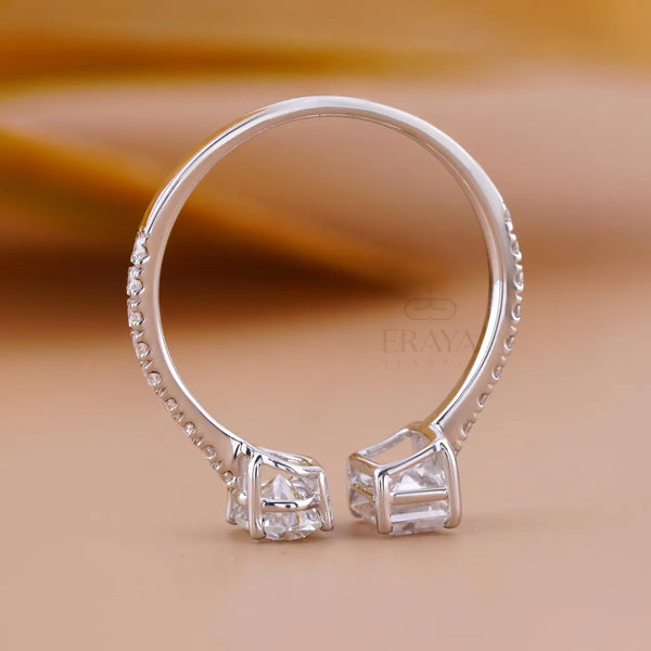 Toi et Moi Engagement Ring with Lab Diamonds