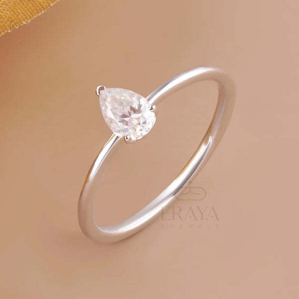 Teardrop Diamond Ring | Pear Solitaire