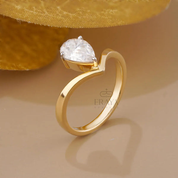 Pear Diamond Engagement Ring | Modern Open Band