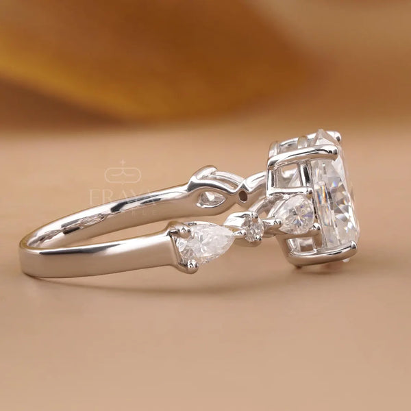Oval Engagement Rings | Nature Vine Diamond