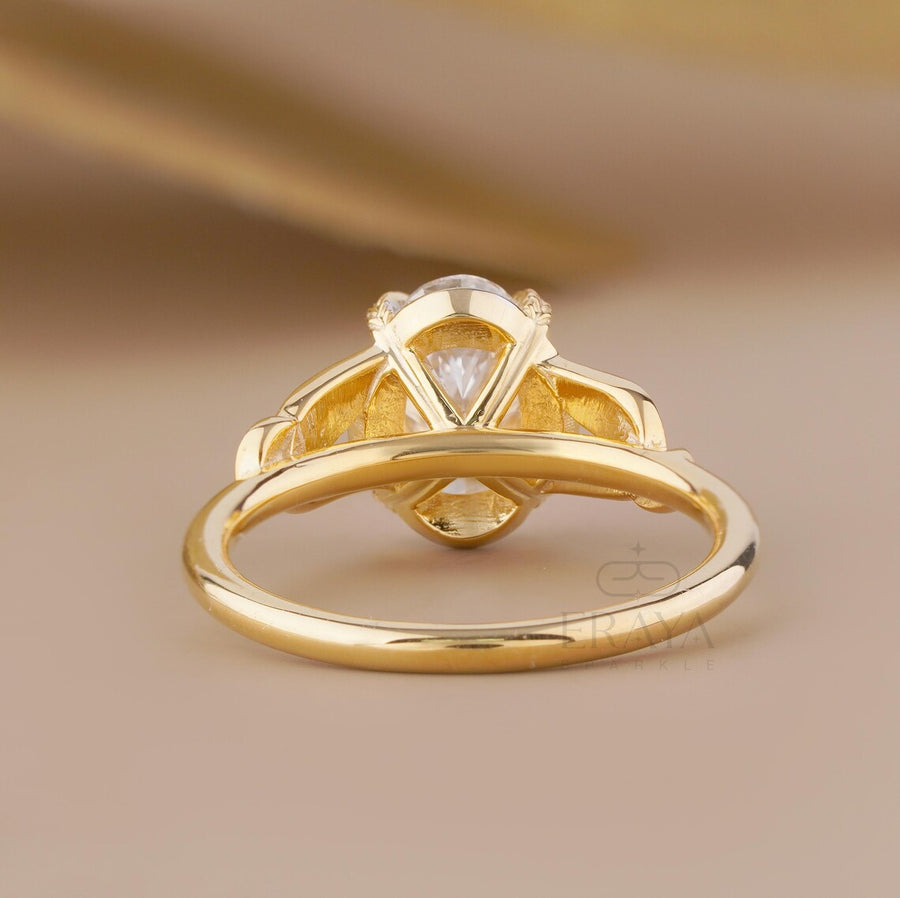 Oval Engagement Rings with Hidden Halo