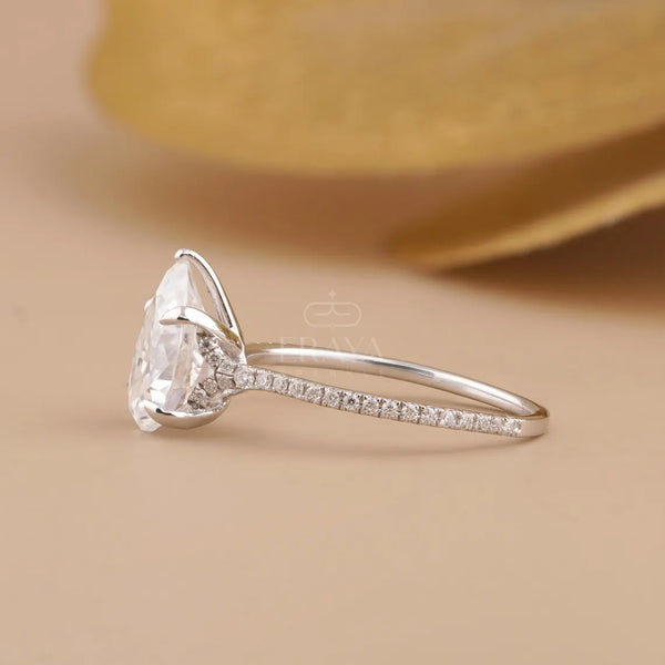 Pear Cut Engagement Ring with Lab Grown Diamond