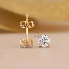 Round Lab-Grown Diamond Solitaire Stud Earrings