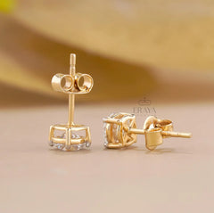 Round Lab-Grown Diamond Solitaire Stud Earrings