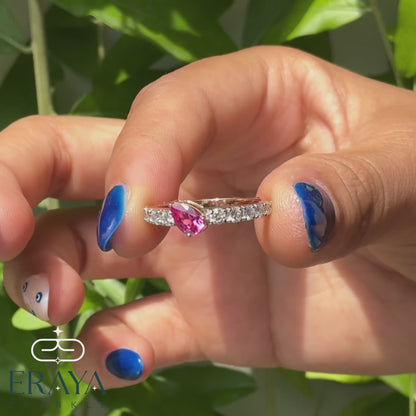 360° rotating video and worn-in-hand view showing sparkle, fit, and movement